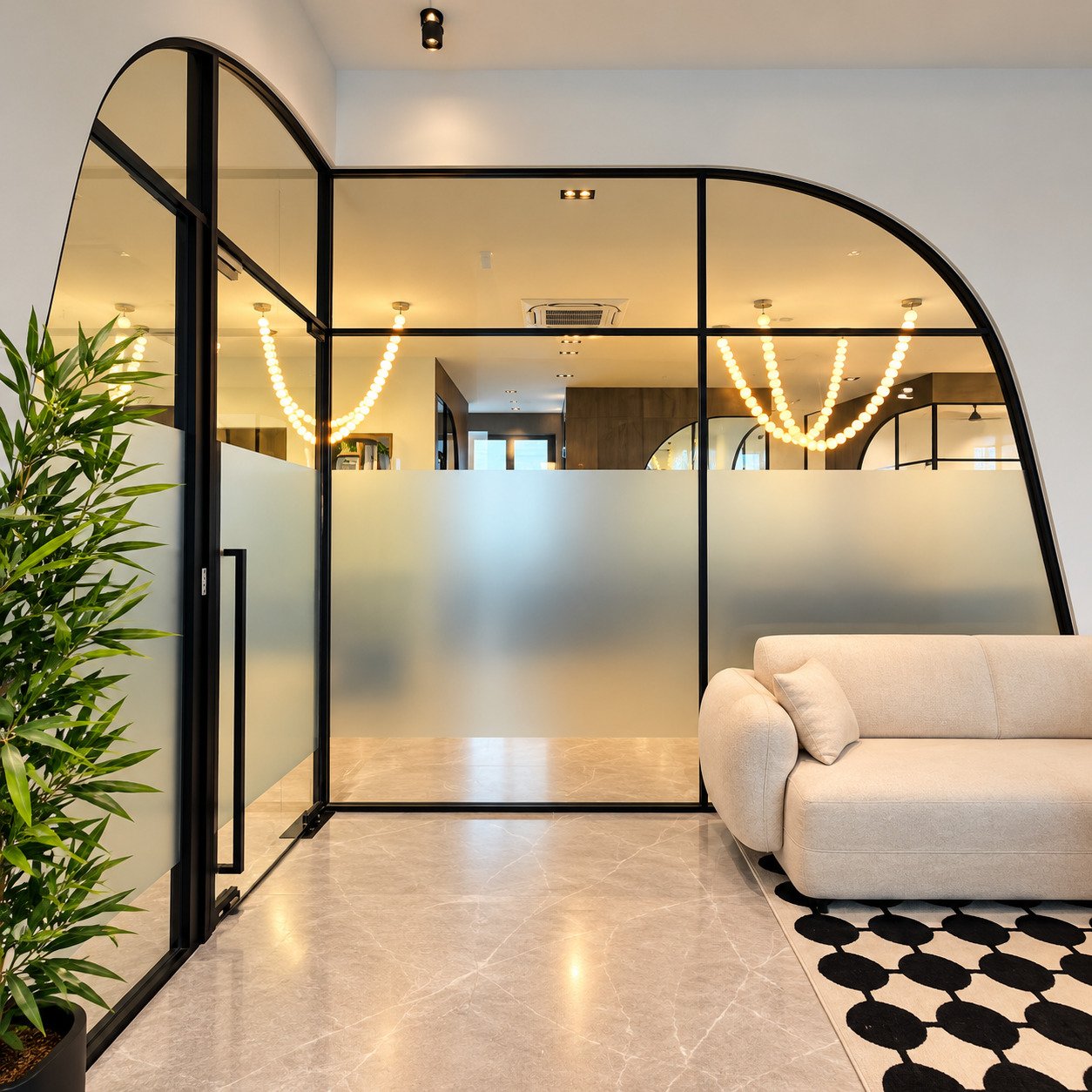 DESQKRAFT GLASS PARTITIONS (31)
